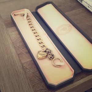 Juicy couture bracelet.